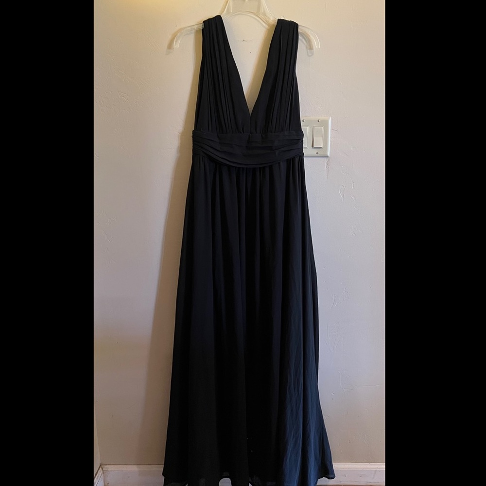 Lulus black dress